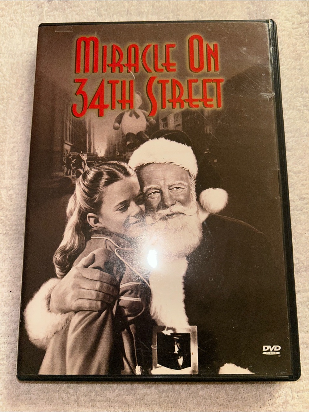 DV by Dolce Vita Miracle On 34th Street - Black & Red